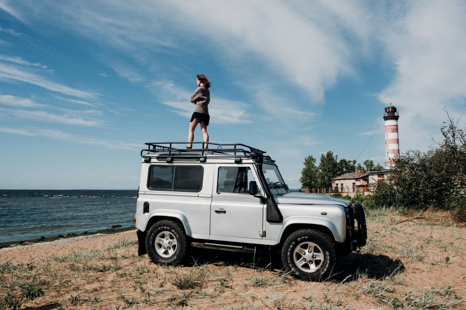 Turn Your Car Into an Adventure Machine With the Right Roof Rack