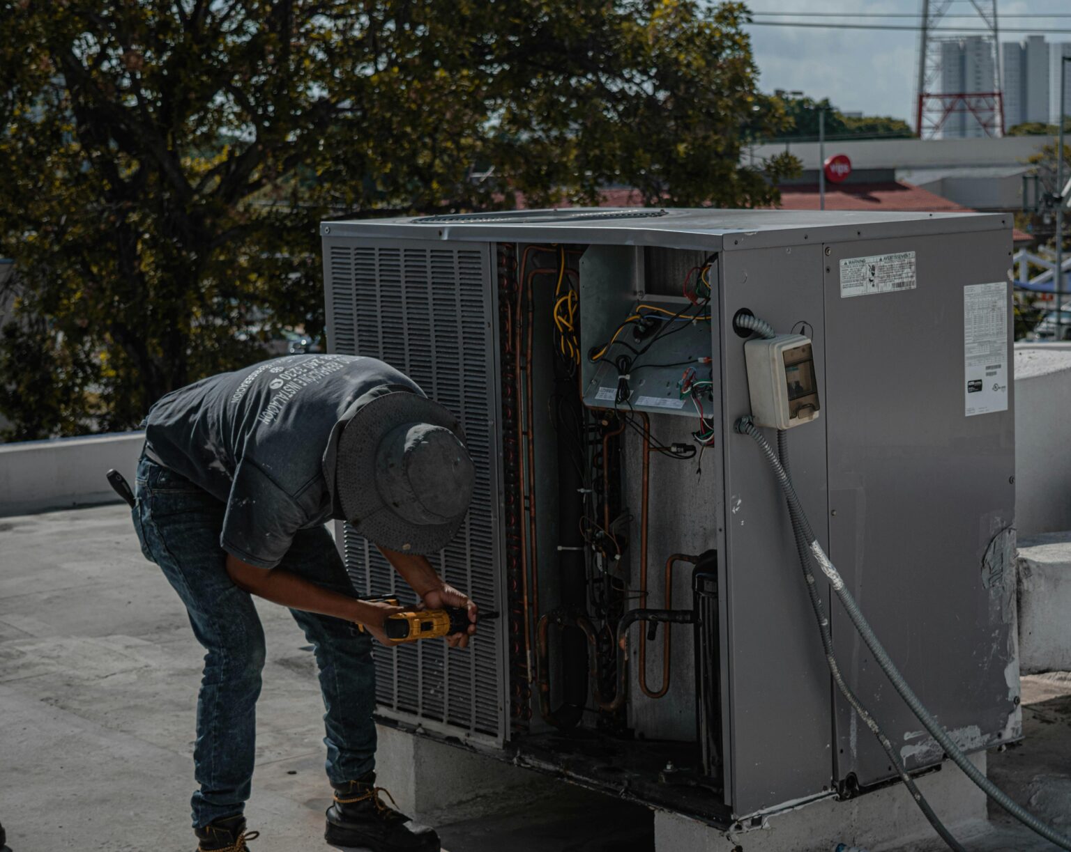 Why Commercial HVAC Services Are Important for Your Business